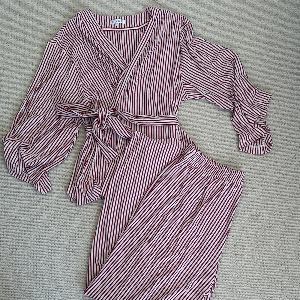 LAKE kimono pajamas